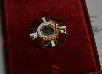 “Залізний хрест” за Херсон, та “Знак пошани” за Бахмут: історія бійця “Хантера”