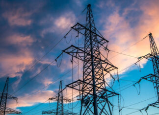 Енергетики відновлюють мережу на деокупованій частині Херсонщини