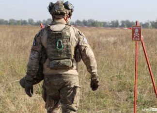 Залишили багато “бруду”: у деокупованих районах Херсонщини триває розмінування