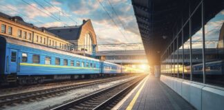 Укрзалізниця запроваджує маршалів залізничної безпеки на вокзалах та в поїздах