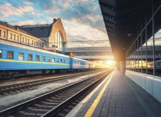 Укрзалізниця запроваджує маршалів залізничної безпеки на вокзалах та в поїздах