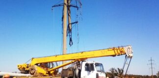 Уже рік рівненські енергетики допомагають відновлювати електромережі на Херсонщині
