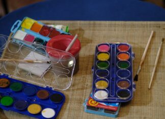 Херсонські дітлахи та дорослі опановували кляксографію