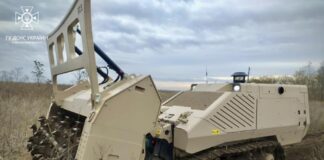 Піротехніки Херсонщини отримали ще одну машину механізованого розмінування