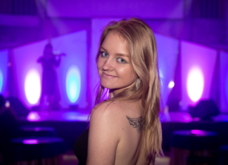 Херсонська поетеса розповіла про окупацію, творчість та великі мрії