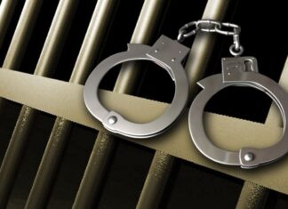 На окупованій частині Херсонщини загарбники проводять нічні обшуки і арешти