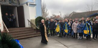 У Херсоні в останню путь провели працівника водоканалу, який загинув на Донеччині