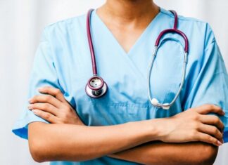 У львівському центрі працює унікальна лікарка з Херсона