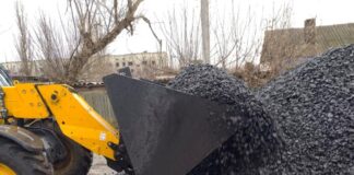 Благодійники допомагають багатодітним родинам Бериславщини провести зиму в теплі