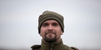 Пережив окупацію та приєднався до війська: історія морпіха з Херсона