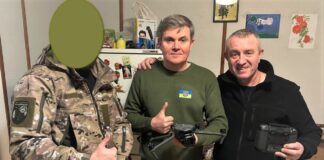 Миколаївські аудитори придбали квадрокоптер військовим на Херсонському напрямку