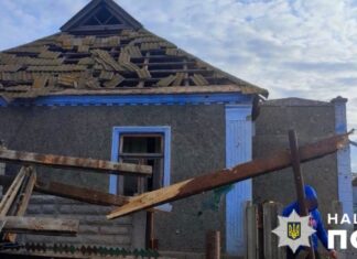 Двоє загиблих, пошкоджені будинки та газопровід: наслідки російських обстрілів Херсонщини за минулу добу