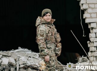 «Я вірю, що ми повернемося на моє лівобережжя», – фахівчиня-вибухотехнік поліції Херсонщини Оксана Пишна