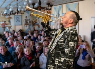 Історія головного диригента херсонського театру, який пережив дві російські окупації