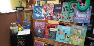 У Херсоні презентували проєкт “Валізка з книжками”