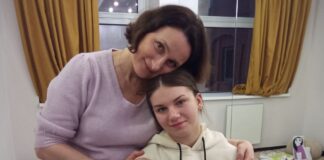Київська письменниця взяла під опіку дівчину з Нової Каховки, яка самостійно виїхала з окупації
