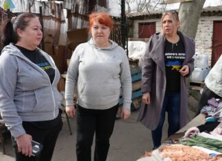 Як працюють волонтери “Сталеві Мурахи Херсон”