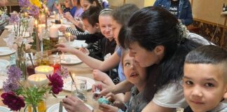 У Херсоні для дітей провели великодні майстер-класи та розважальну програму