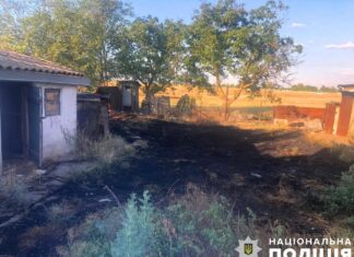 Минулої доби окупанти обстріляли 13 населених пунктів Херсонщини, постраждали двоє людей