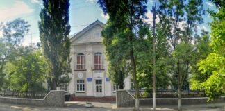 Новокаховський ліцей продовжує набір до перших класів