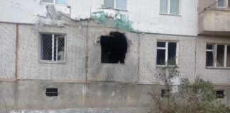 Вісім поранених та зруйнована інфраструктура: наслідки ворожих обстрілів Херсонщини минулої доби