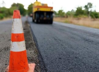 Уряд виділив понад 224 мільйони на ремонт доріг на деокупованих територіях Херсонщини