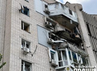 Постраждалі жителі, пошкоджені будинки: наслідки російських обстрілів Херсонщини минулої доби