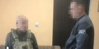 ДБР затримало перебіжчика, який після звільнення Херсона влаштувався на службу в ТЦК