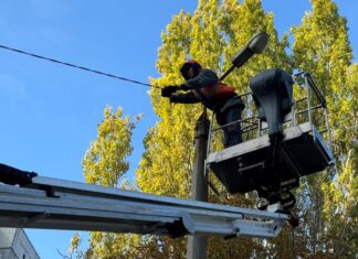 Як працює КП “Херсонміськсвітло” у прифронтовому місті