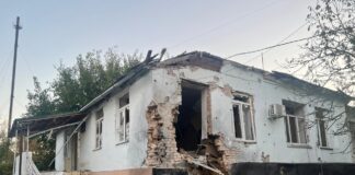Одна людина загинула, 16 поранених: наслідки російських обстрілів Херсонщини минулої доби