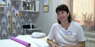 З економістки — в масажистки: переселенка з Херсонщини опанувала на Волині нову професію