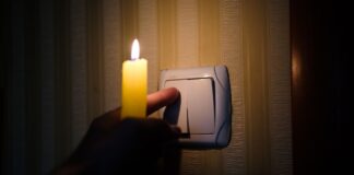 “Робимо все можливе, аби до вечора заживити об’єкти критичної інфраструктури” – начальник Херсонської МВА Роман Мрочко