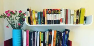 Франківці задонатили понад 500 книжок Кочубеївській громаді на Херсонщині