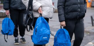 Діти Херсонщини отримали рюкзаки від ЮНІСЕФ