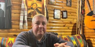 Як херсонець створив у Кропивницькому творче театральне об’єднання