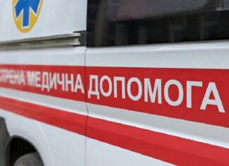 Російський безпілотник атакував громадський транспорт у Херсоні: є загиблі та поранені