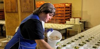 Як працюють волонтерські кухні у Херсоні