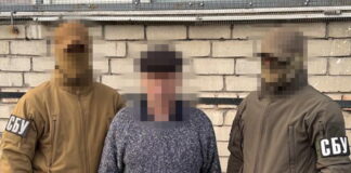 СБУ та Нацполіція затримали двох поплічників рф, які допомагали рашистам під час окупації правобережжя Херсонщини