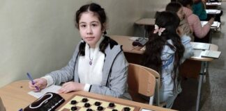 Дев’ятирічна шахістка з Херсонщини здобула нагороди на Чемпіонаті України