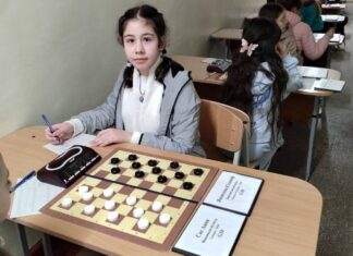 Дев’ятирічна шахістка з Херсонщини здобула нагороди на Чемпіонаті України