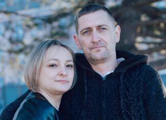 Парамедикиня з Чорнобаївки разом із чоловіком-ветераном завдяки гранту розвивають грибний бізнес