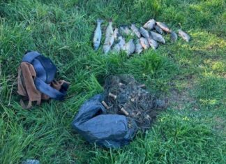 Інспектори Херсонського рибоохоронного патруля затримали чоловіка, який рибалив у нацпарку