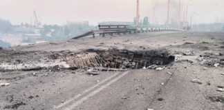 Руйнування мосту в Херсоні не допоможе окупантам форсувати Дніпро