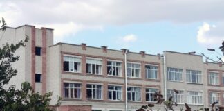 Четверо поранених, пошкоджені медзаклади, ліцей та дитсадок: наслідки російських обстрілів Херсонщини минулої доби