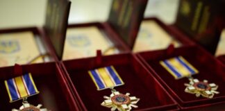 Президент України відзначив державними нагородами херсонських енергетиків