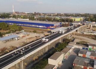 Прокуратура через суд вимагає розірвати мільярдний договір на будівництво мостопереходу в Херсоні