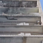 Херсонську багатоповерхівку атакував російський безпілотник
