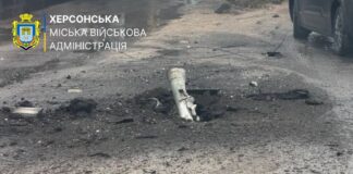 У Херсоні російські війська обстріляли маршрутку