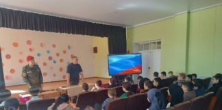 Окупанти продовжують мілітаризацію школярів на лівобережжі Херсонщини