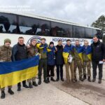 З російського полону повернулись захисники та цивільні з Херсонщини